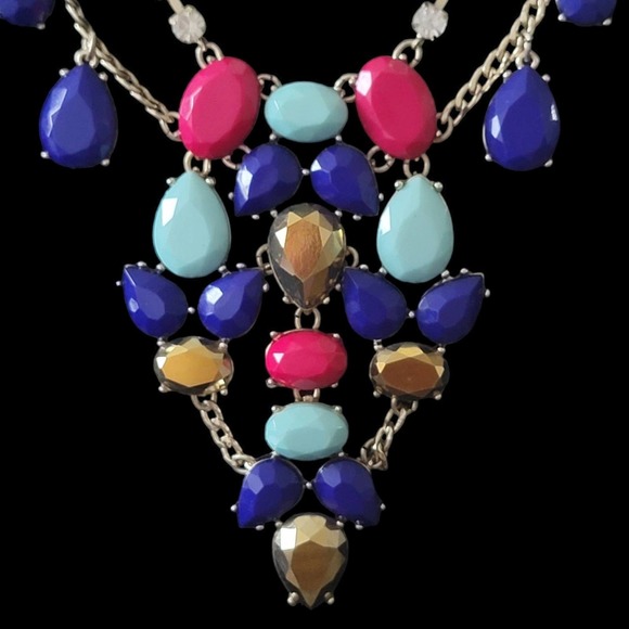 Multi Color Stones Faux Diamonds Gold Color Chain Fashion Necklace - Picture 5 of 12